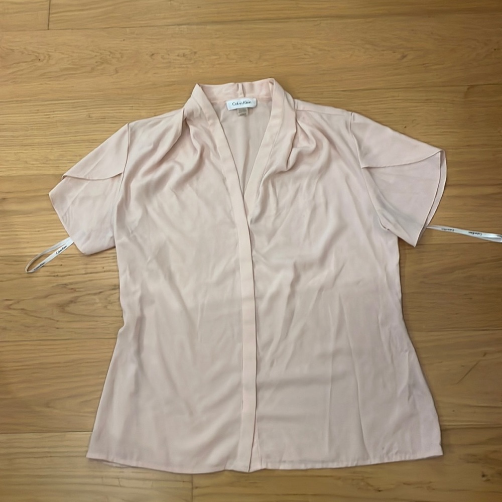 Calvin Klein light pink blouse